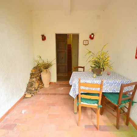 With Garden And Shared Pool Holiday home Migliorini